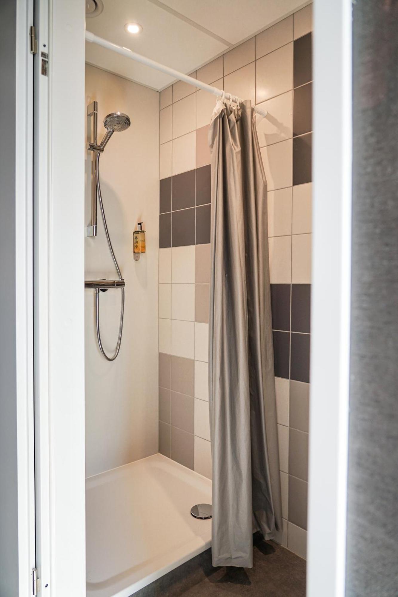 Aparthotel Easy One Premium Art Cracovia Esterno foto