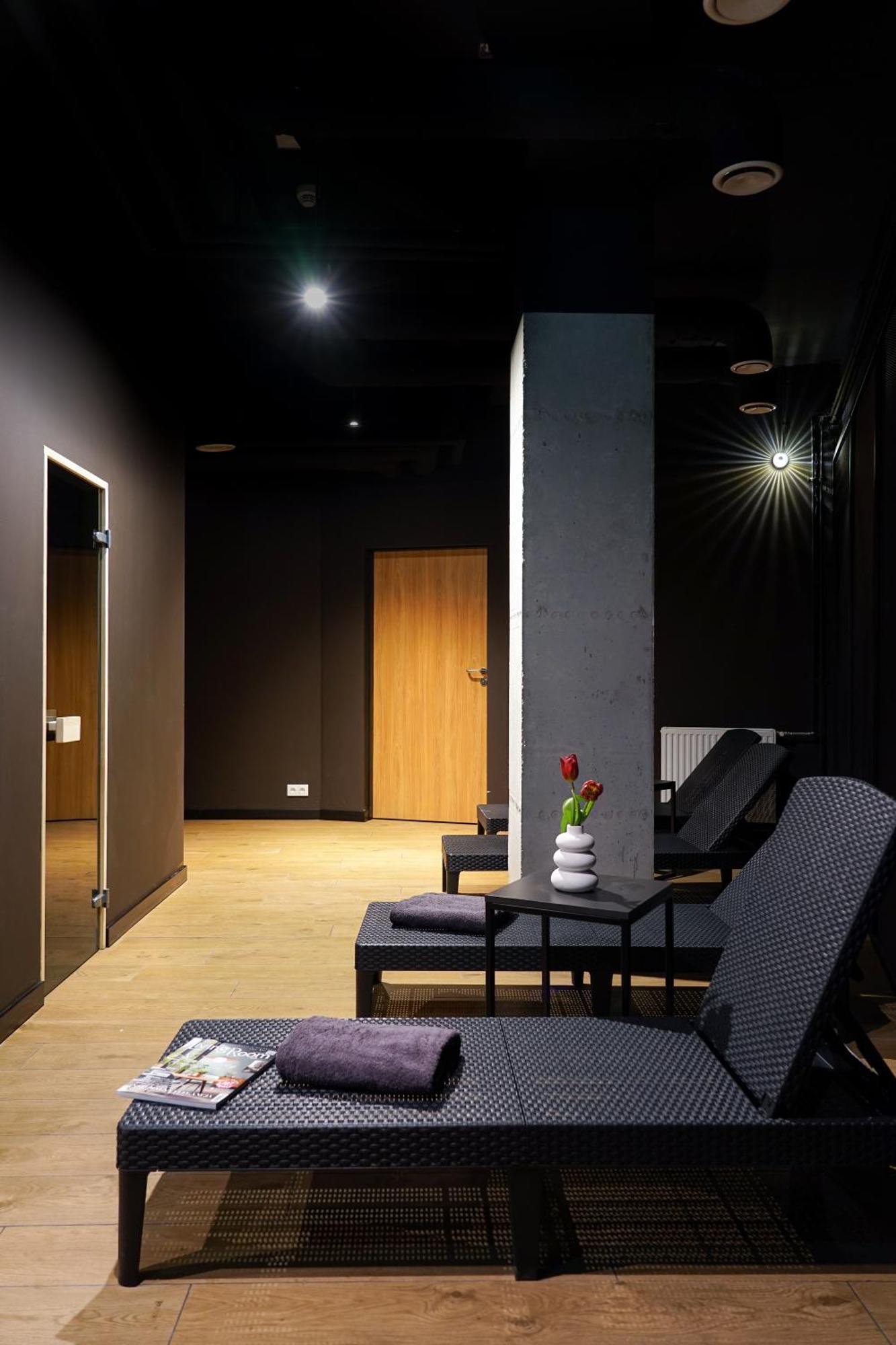 Aparthotel Easy One Premium Art Cracovia Esterno foto